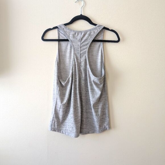 Senita Athletics Tie Back Tank Gray Size Small - Picture 4 of 6